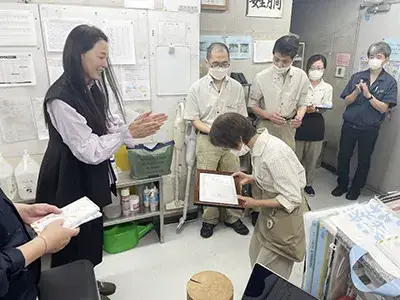 永年勤続表彰の様子です。